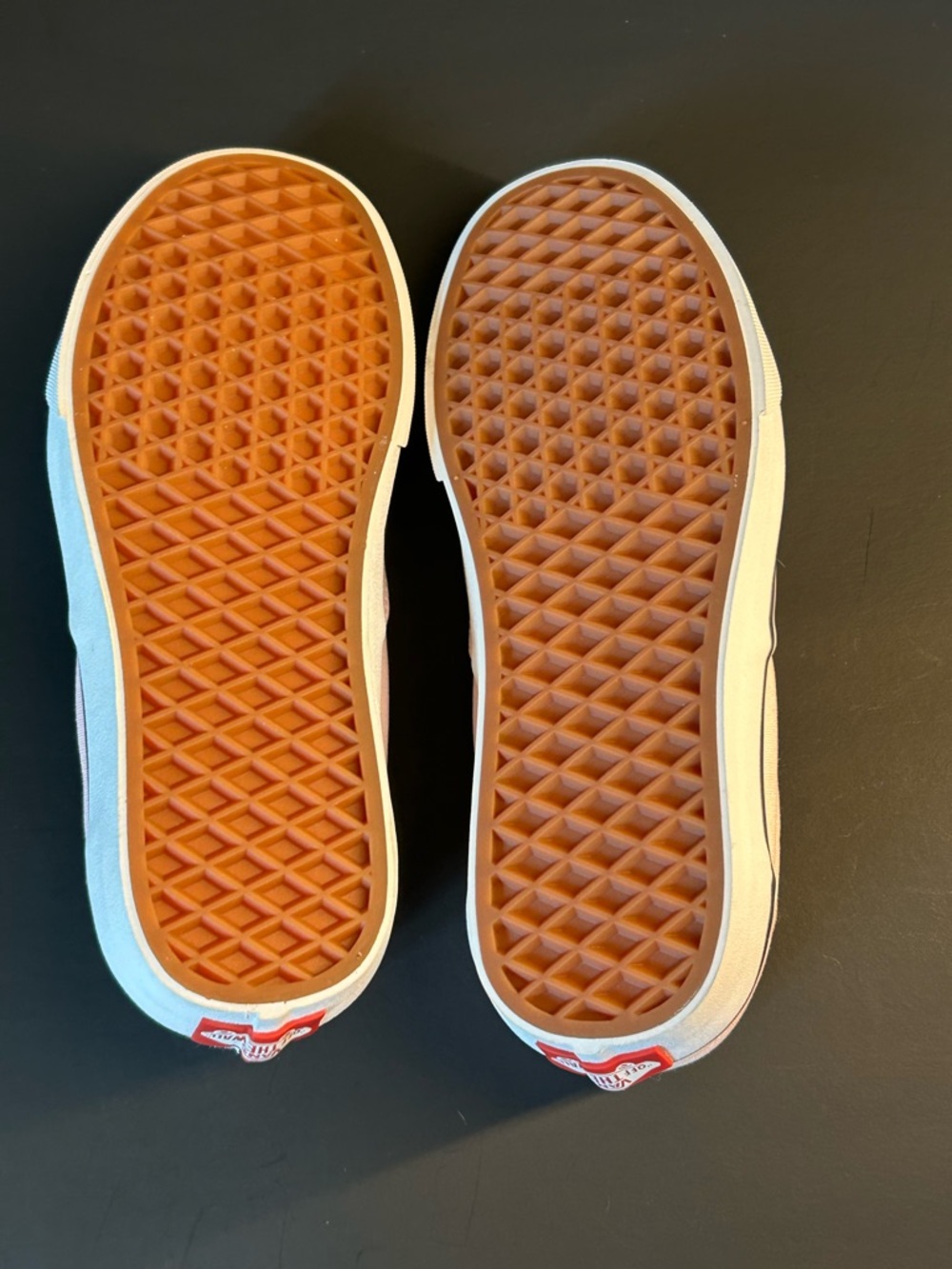 Vans Women’s Low-Top Canvas Sneakers - Light Pink Never Worn Size 7 NWT - Picture 6 of 9